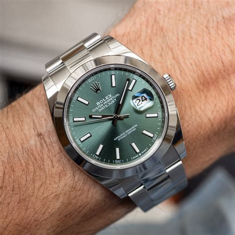 rolex datejust fond vert|rolex datejust 41 oyster.